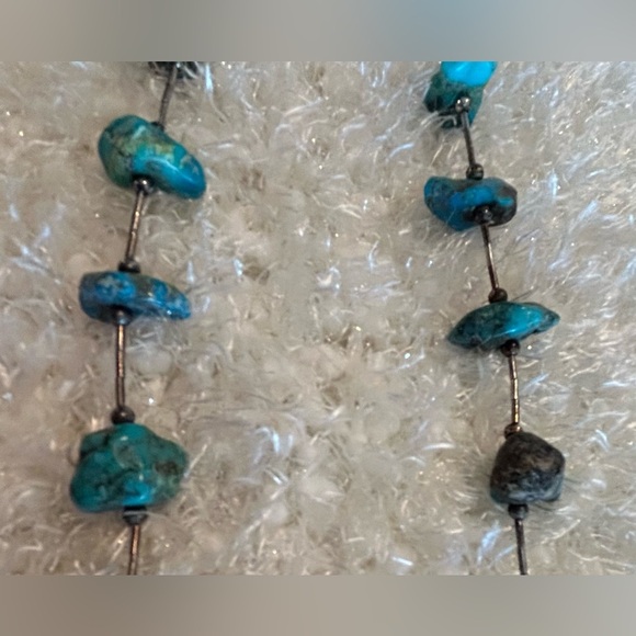Vintage Turquoise Necklace - Picture 2 of 4